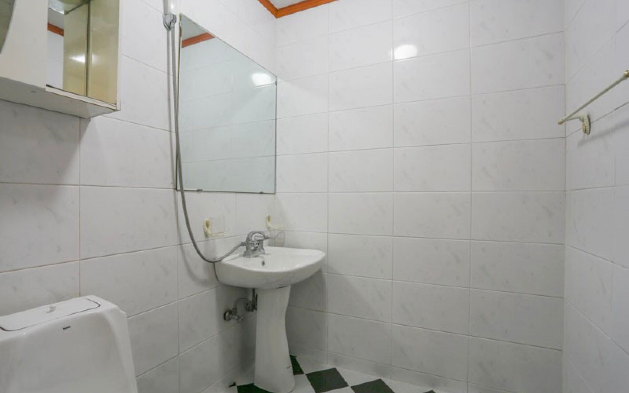 Sokcho White Light House Pension