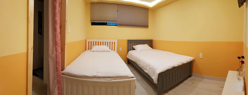 The White Station Guesthouse