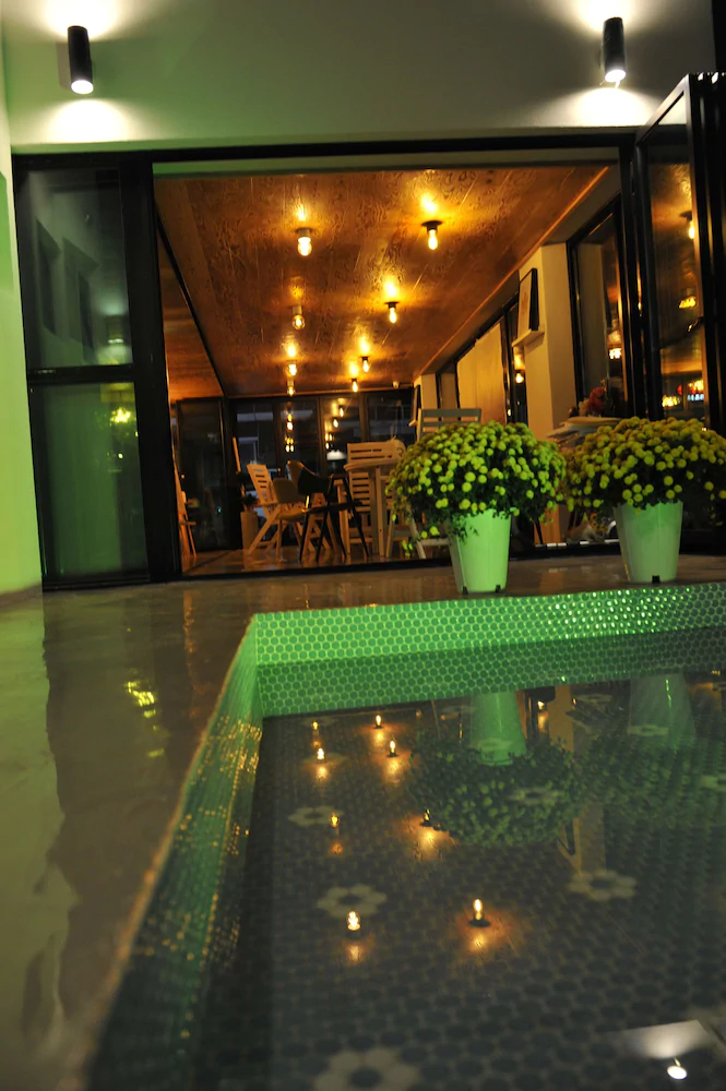 The White Station Guesthouse