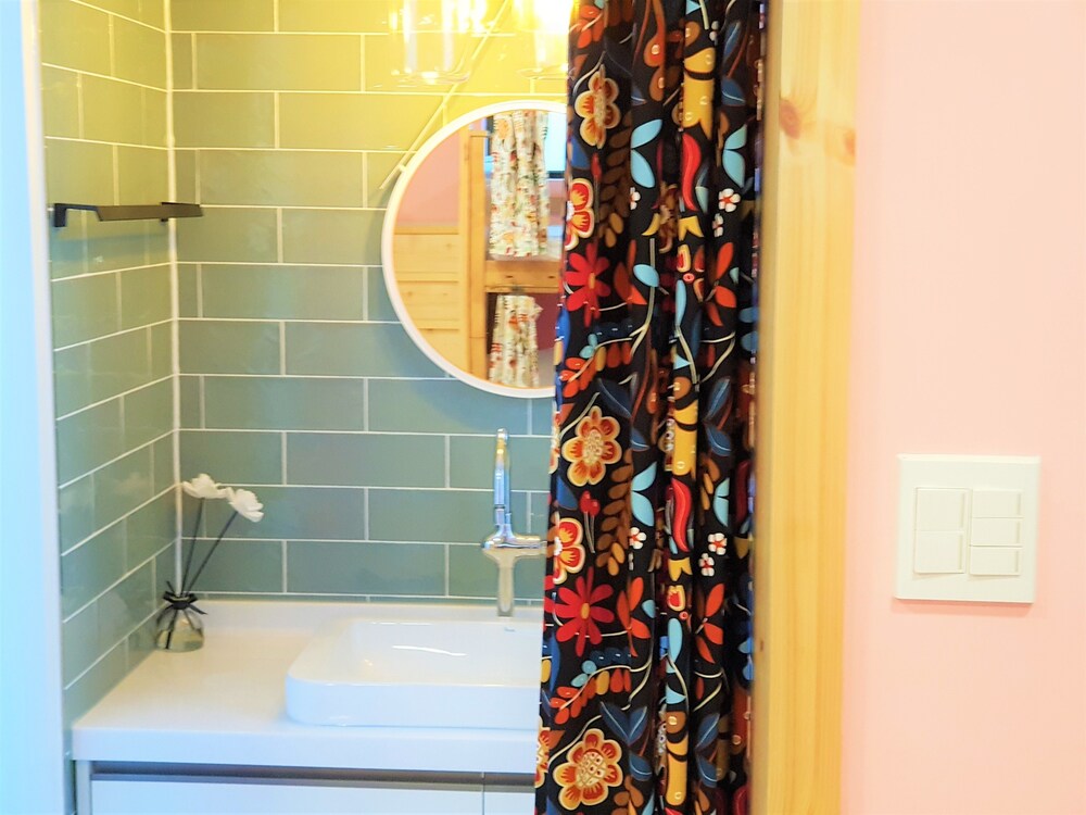 The White Station Guesthouse