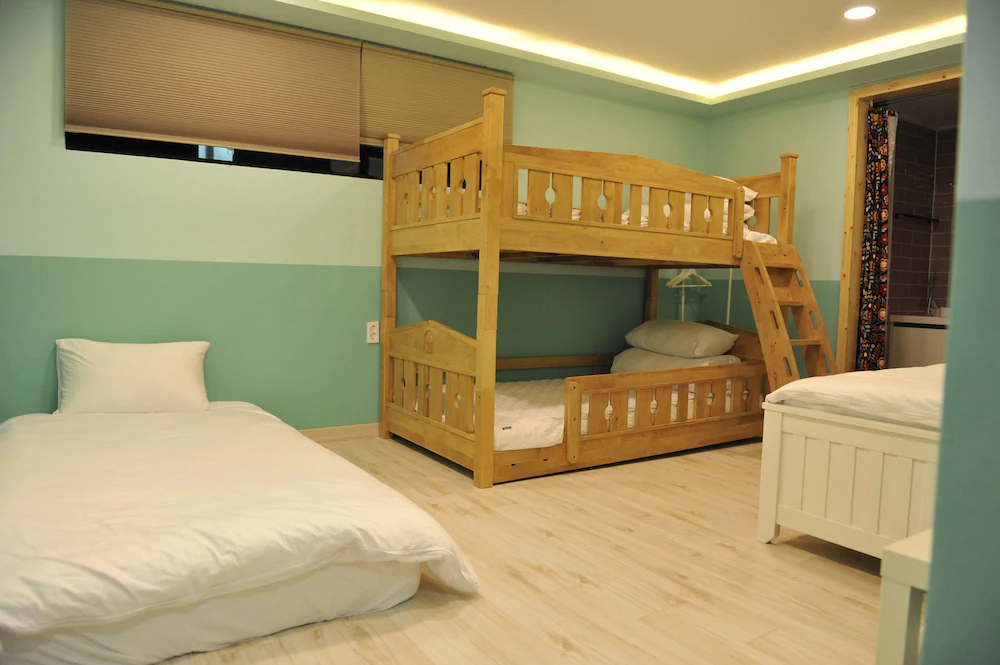 The White Station Guesthouse