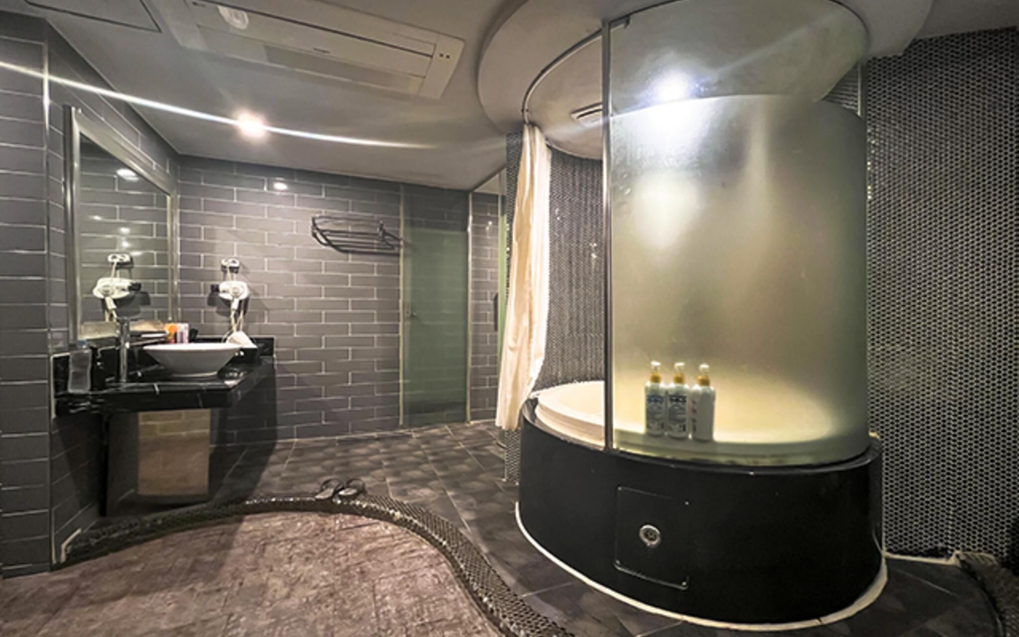Boutique Hotel XYM