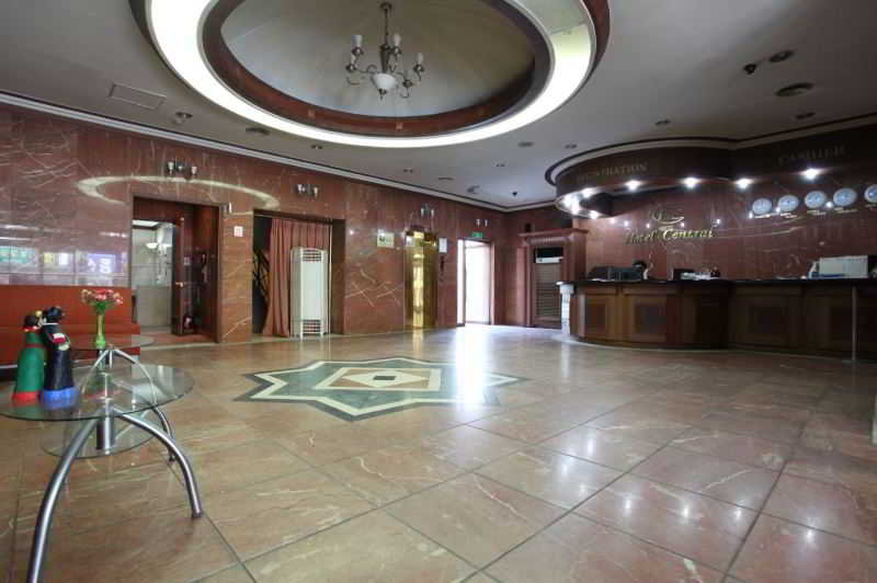 Central Hotel