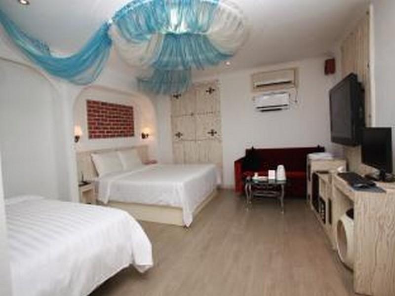 M Hotel