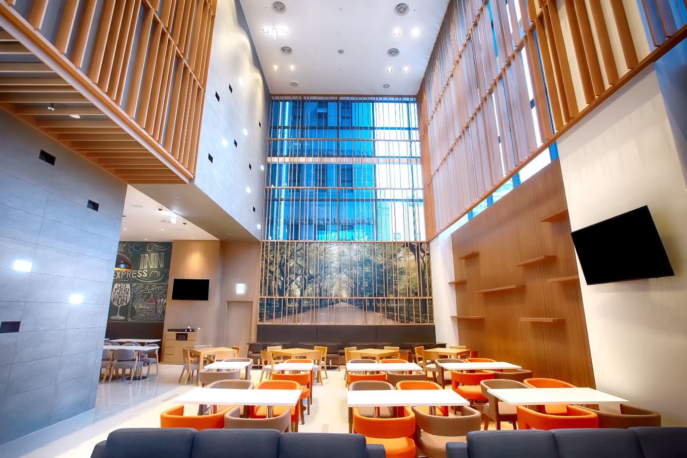 Holiday Inn Express Suwon Ingye