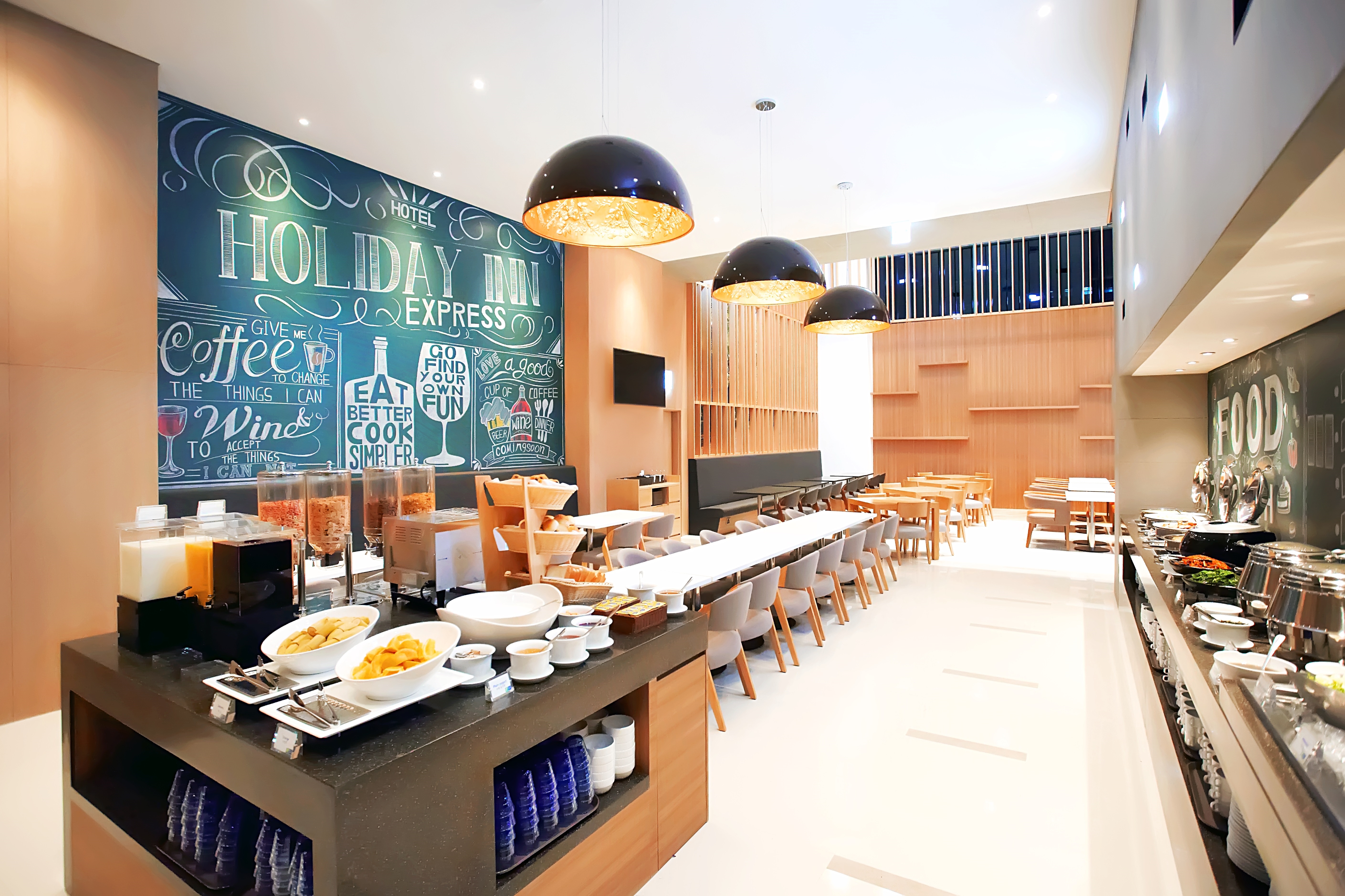 Holiday Inn Express Suwon Ingye