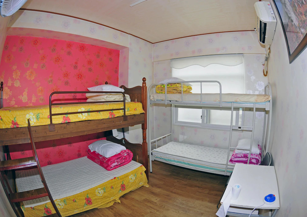 Hwaseong Guest House