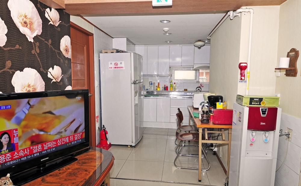 Hwaseong Guest House
