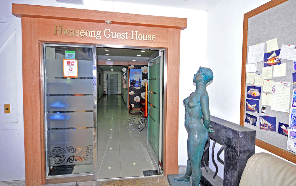 Hwaseong Guest House