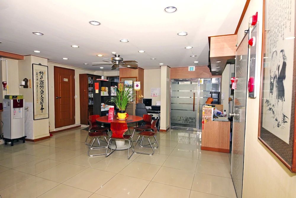 Hwaseong Guest House