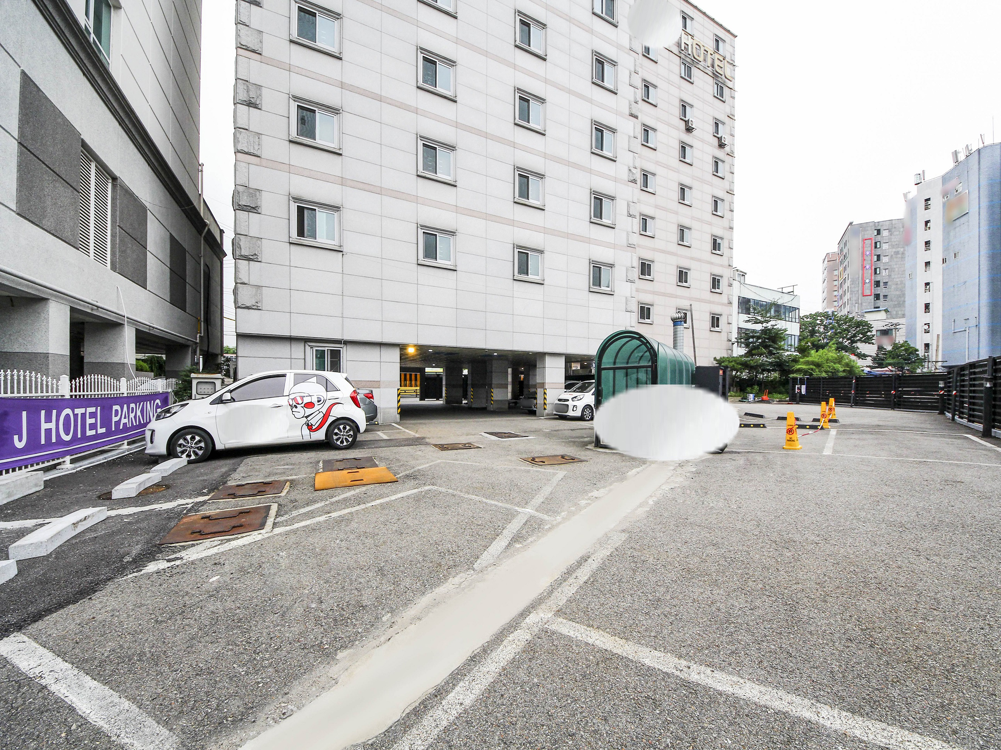J Hotel Suwon