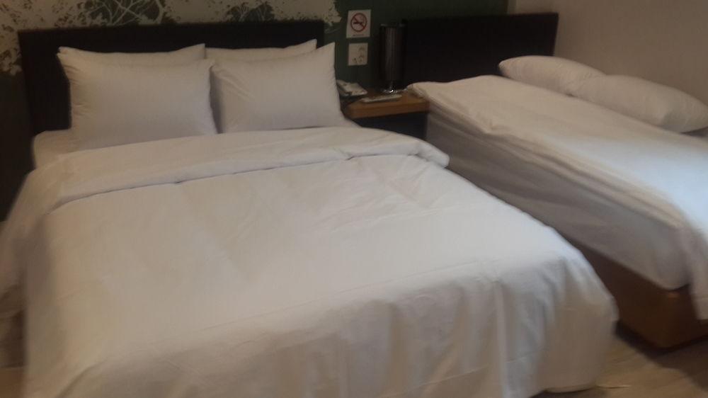 New Suwon Tourist Hotel