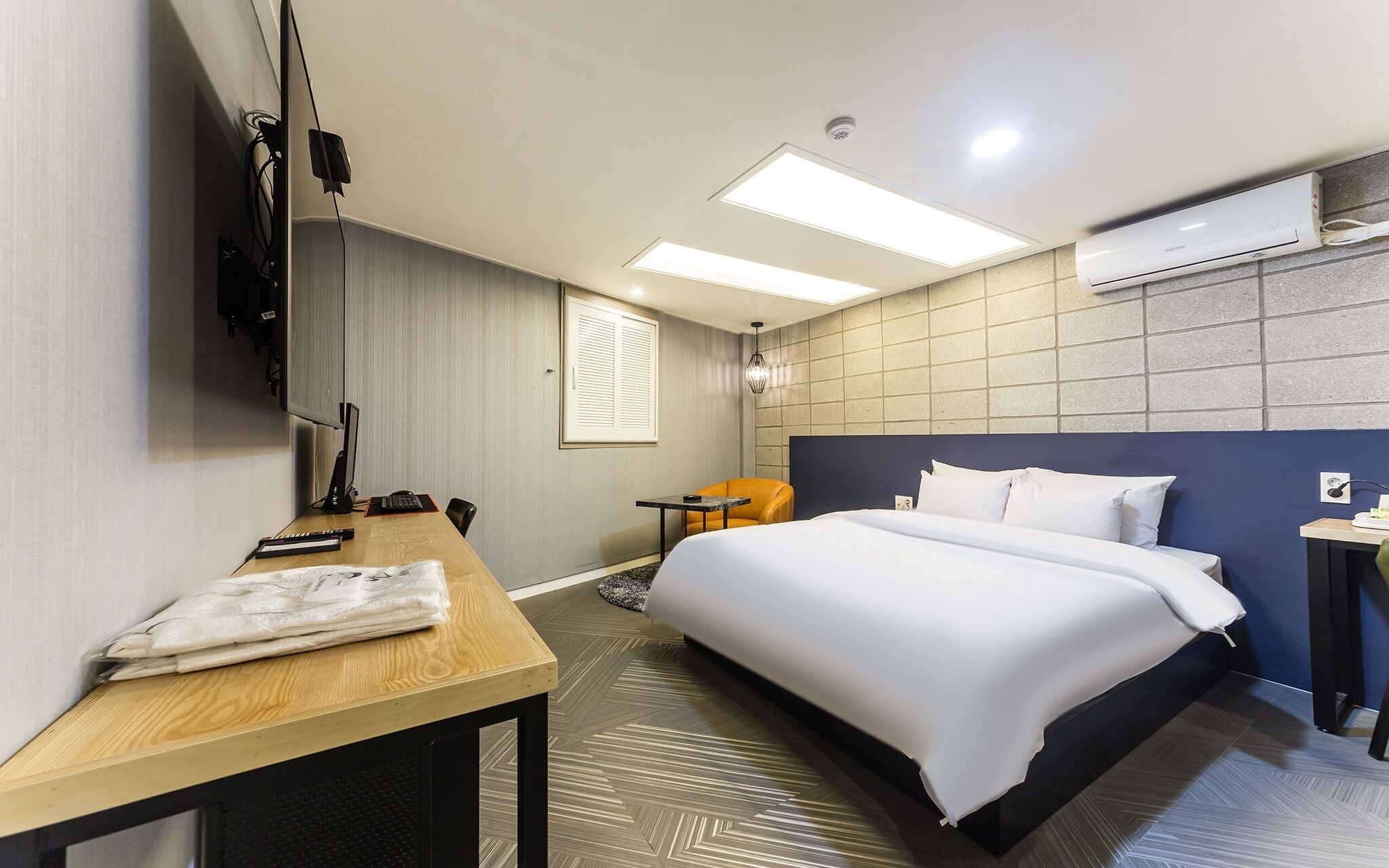 Suwon City Hall Station Dean