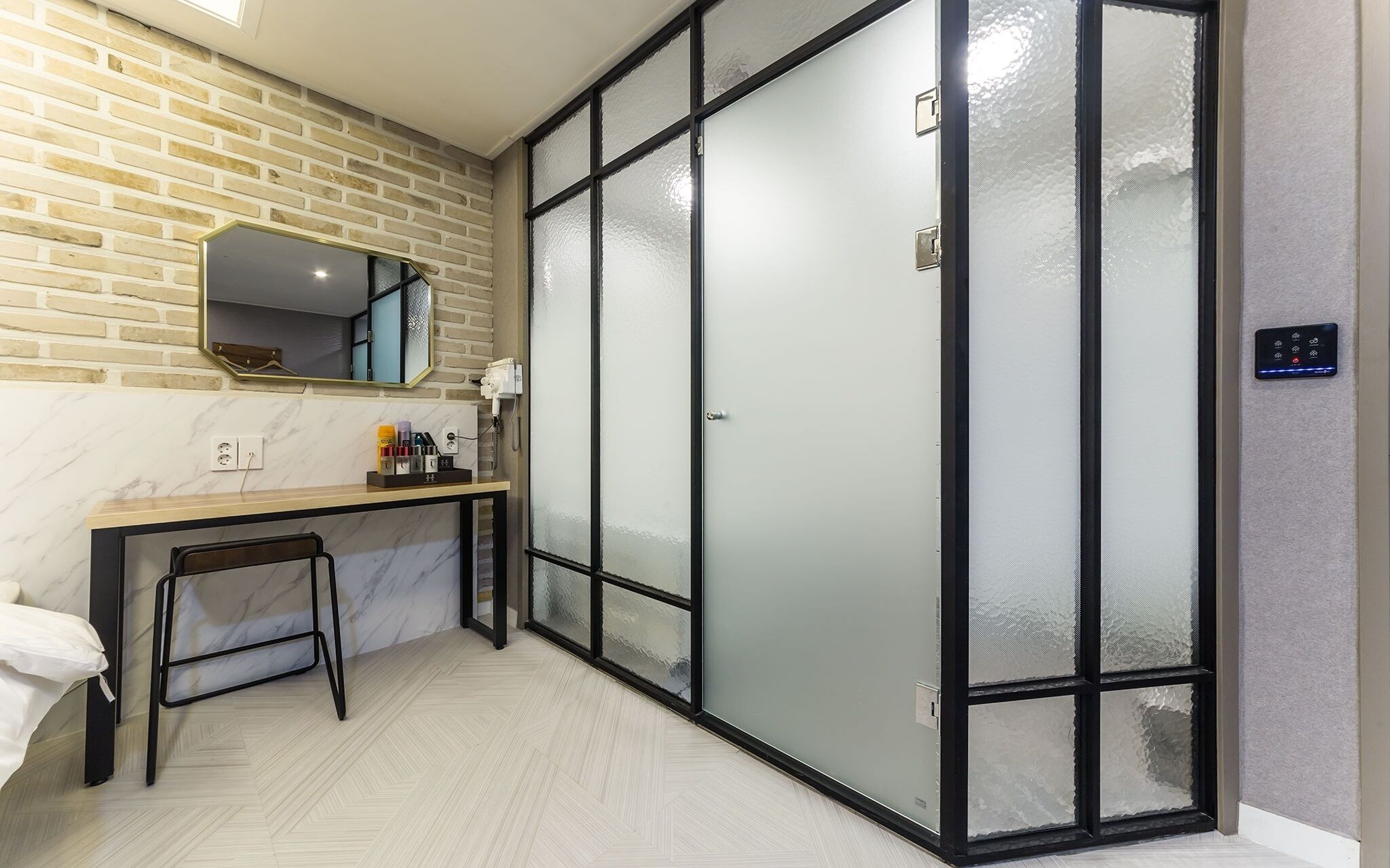 Suwon City Hall Station Dean