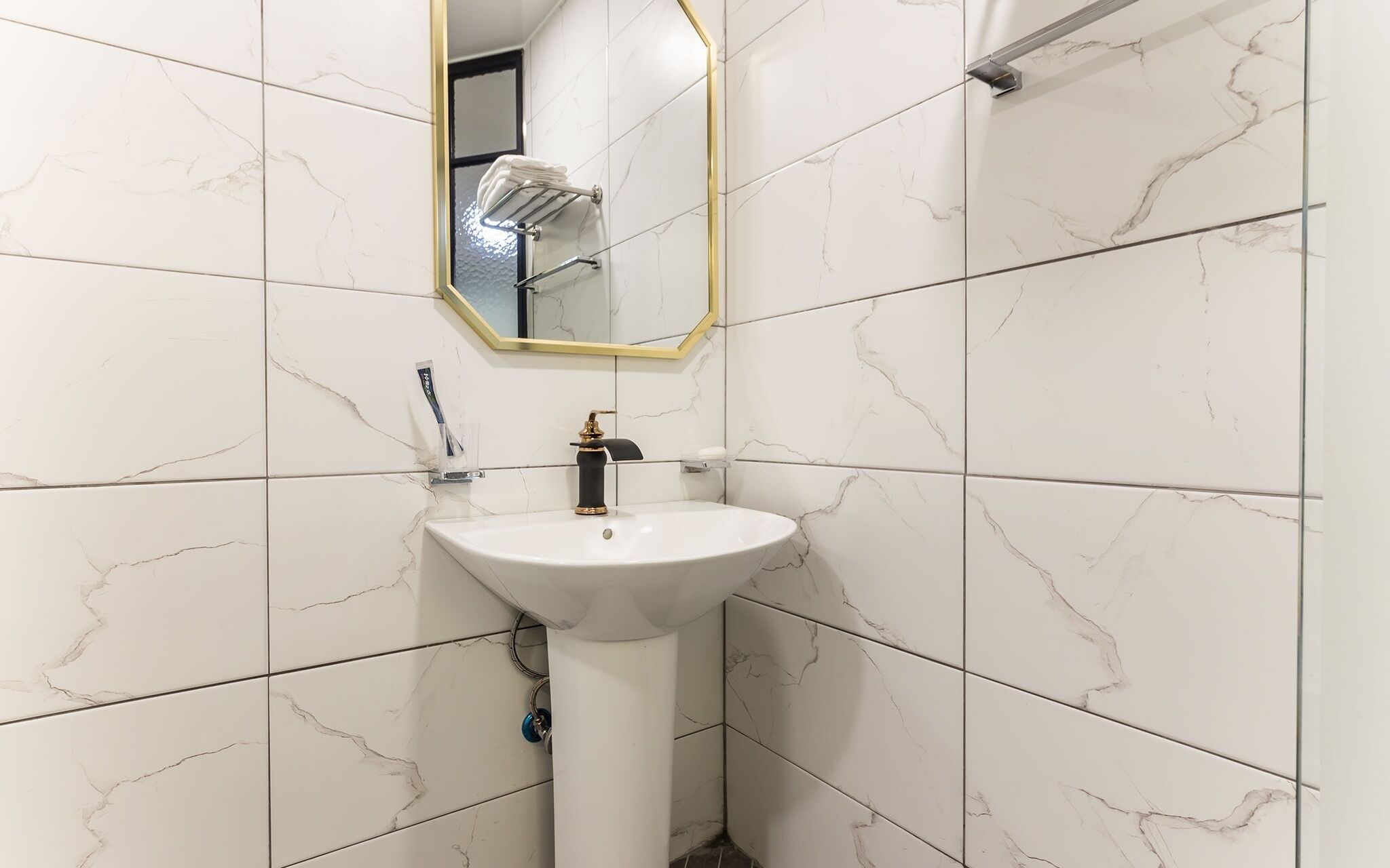 Suwon City Hall Station Dean