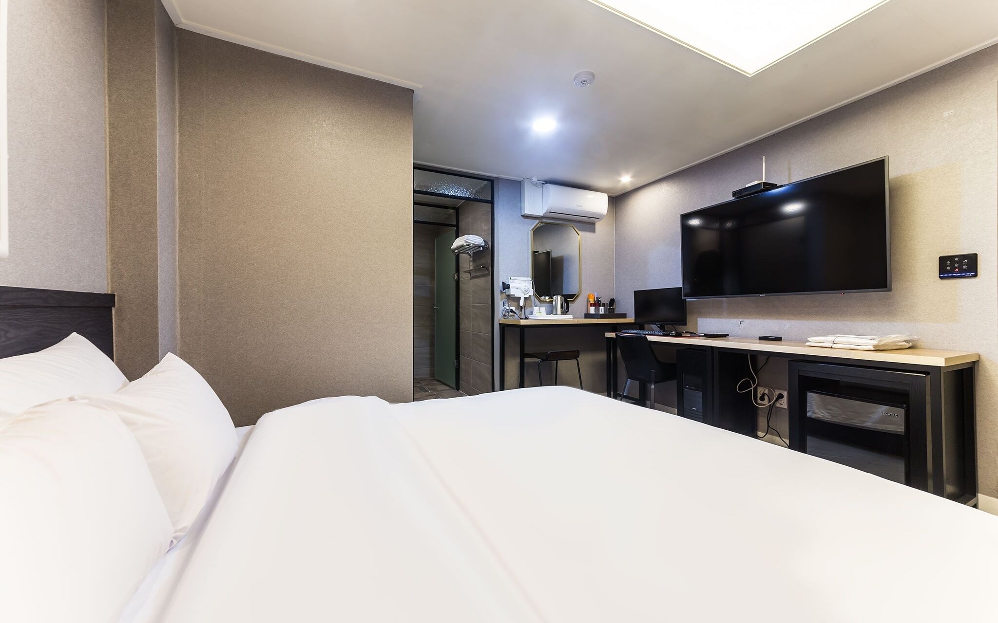 Suwon City Hall Station Dean