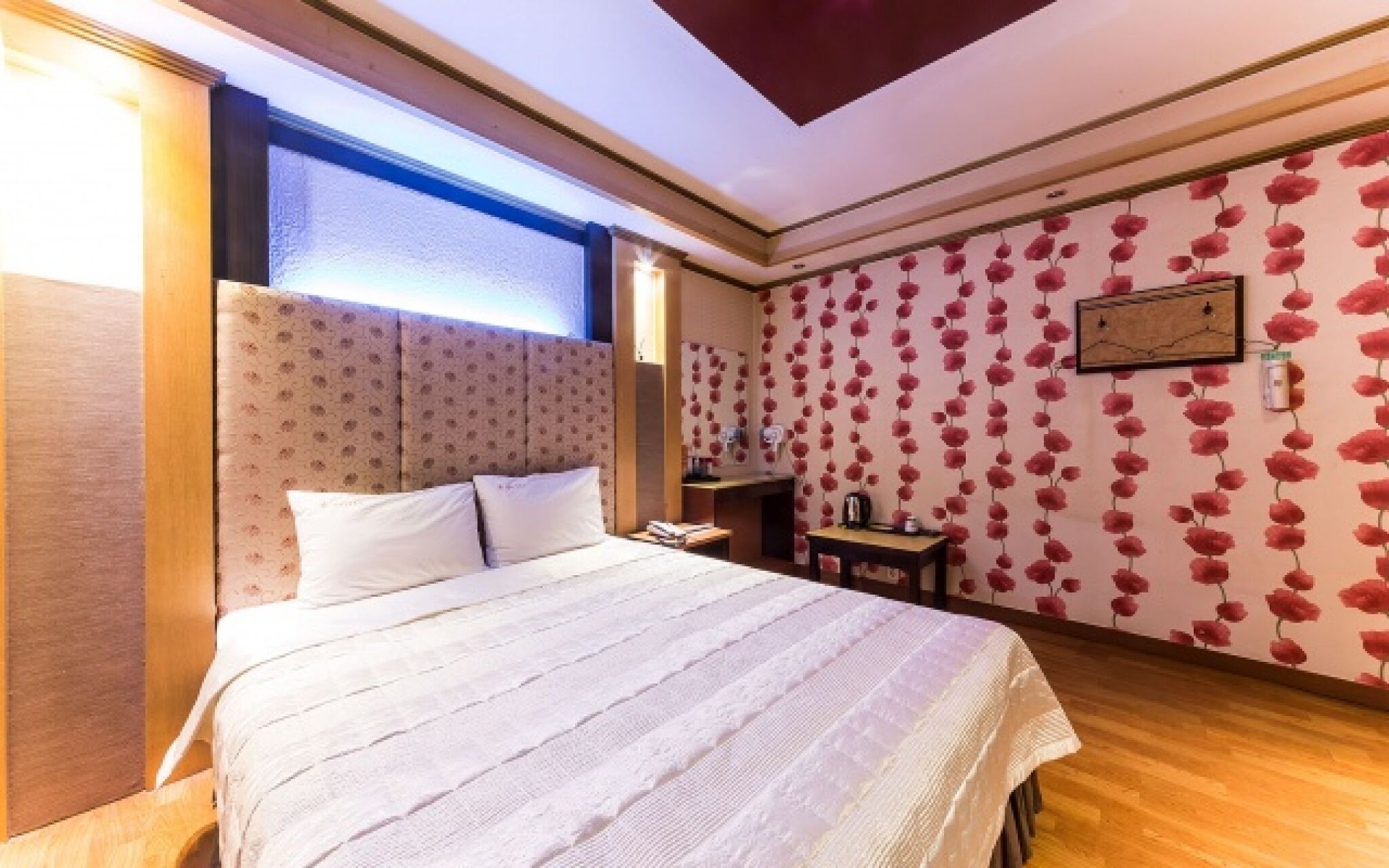 Suwon City Hall Station Soo