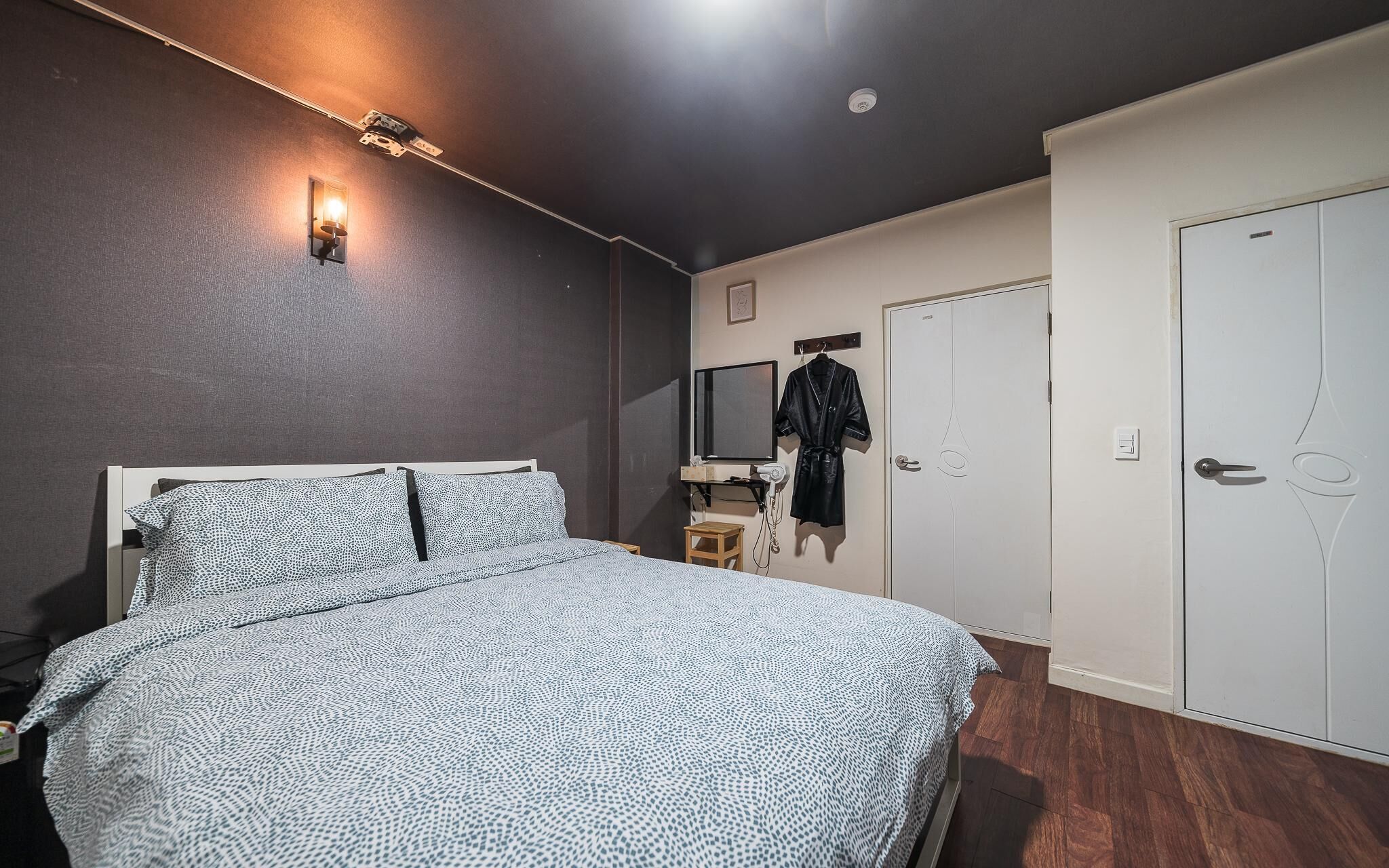 Suwon Dalbit Motel