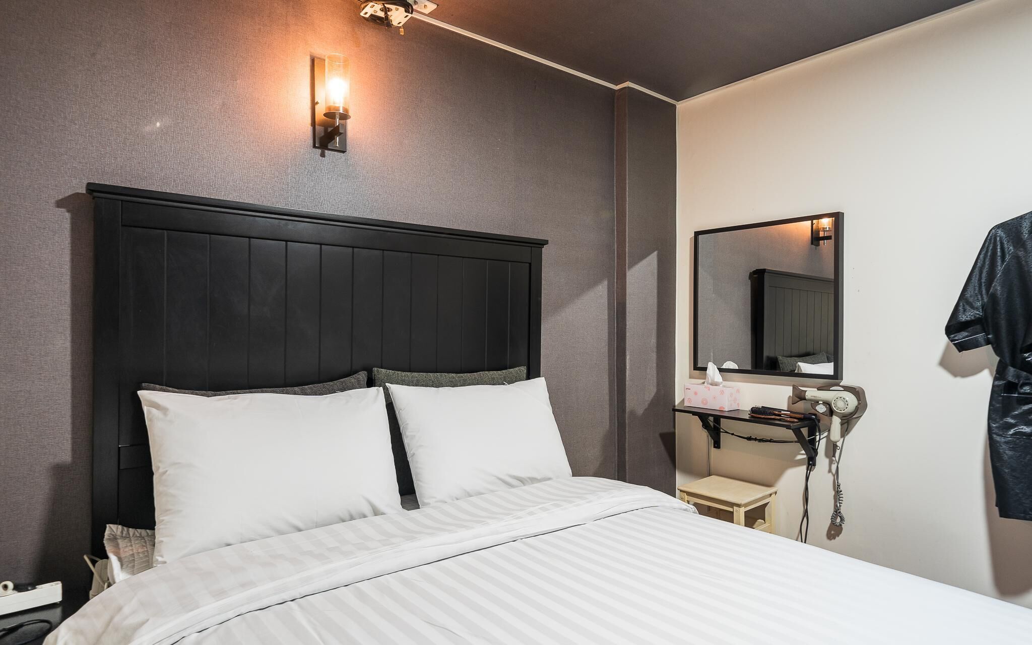 Suwon Dalbit Motel