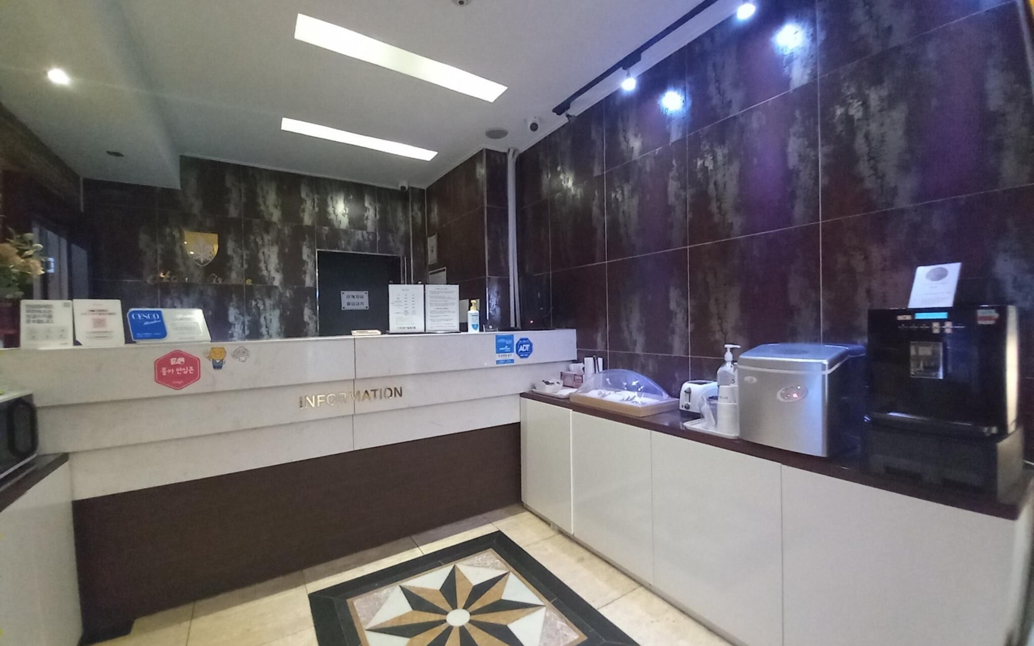 Suwon Guundong Ikkeulim Hotel