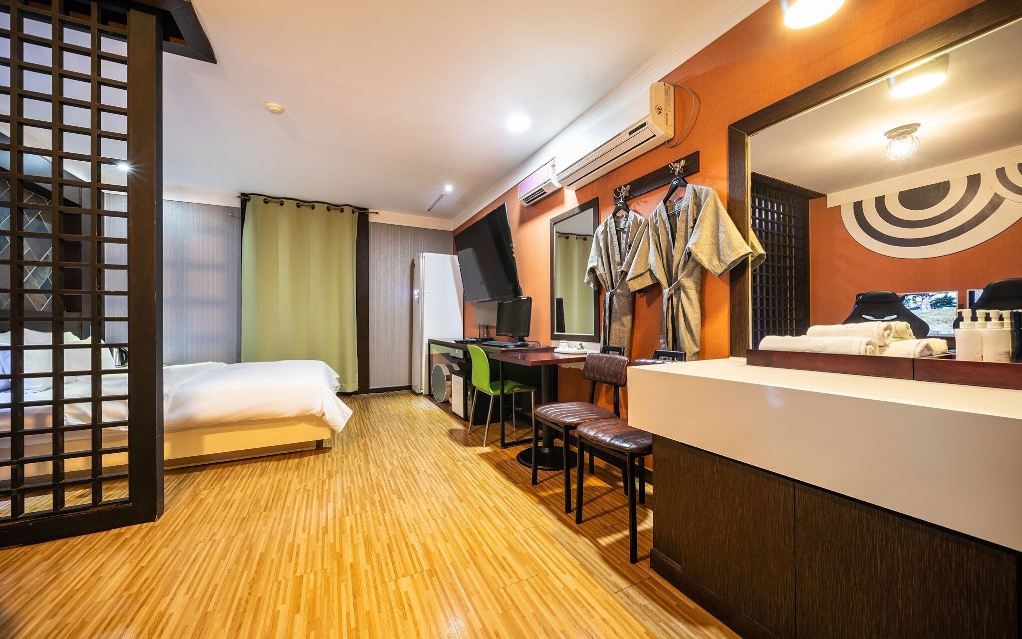 Suwon Guundong Ikkeulim Hotel