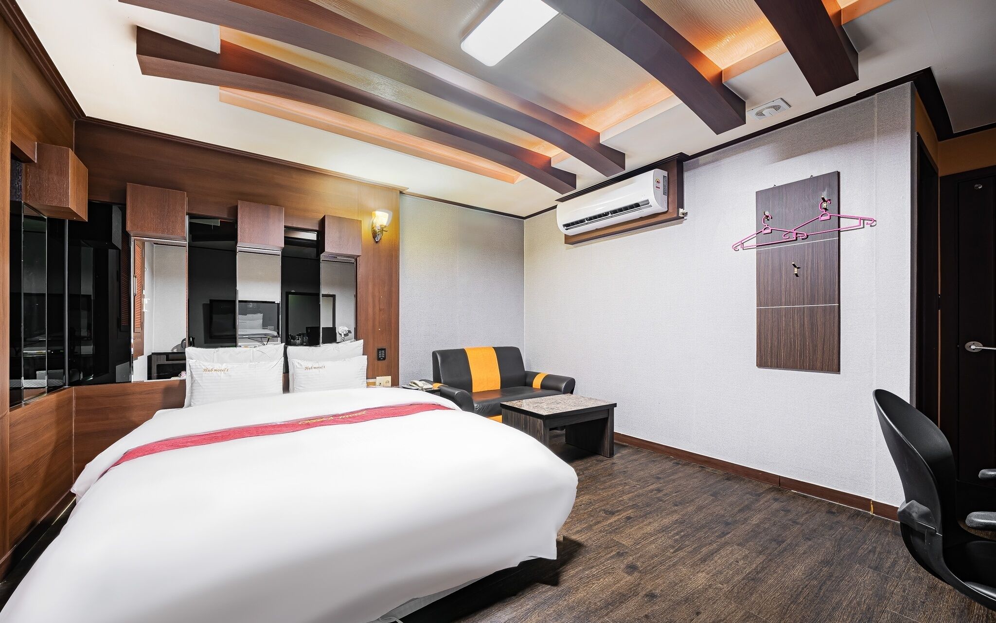 Suwon Herb Motel