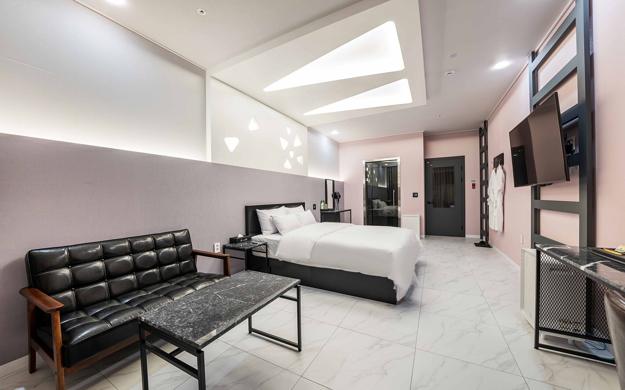 Suwon Homaesil Star Hotel