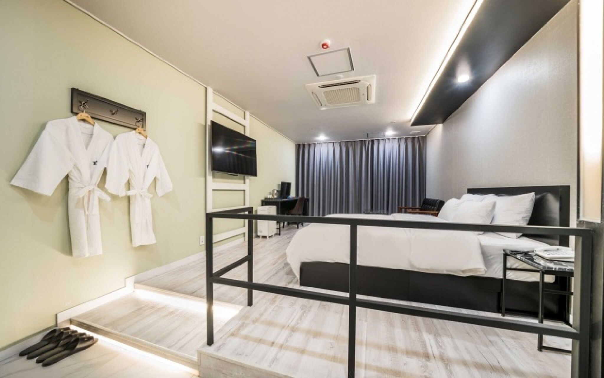 Suwon Homaesil Star Hotel