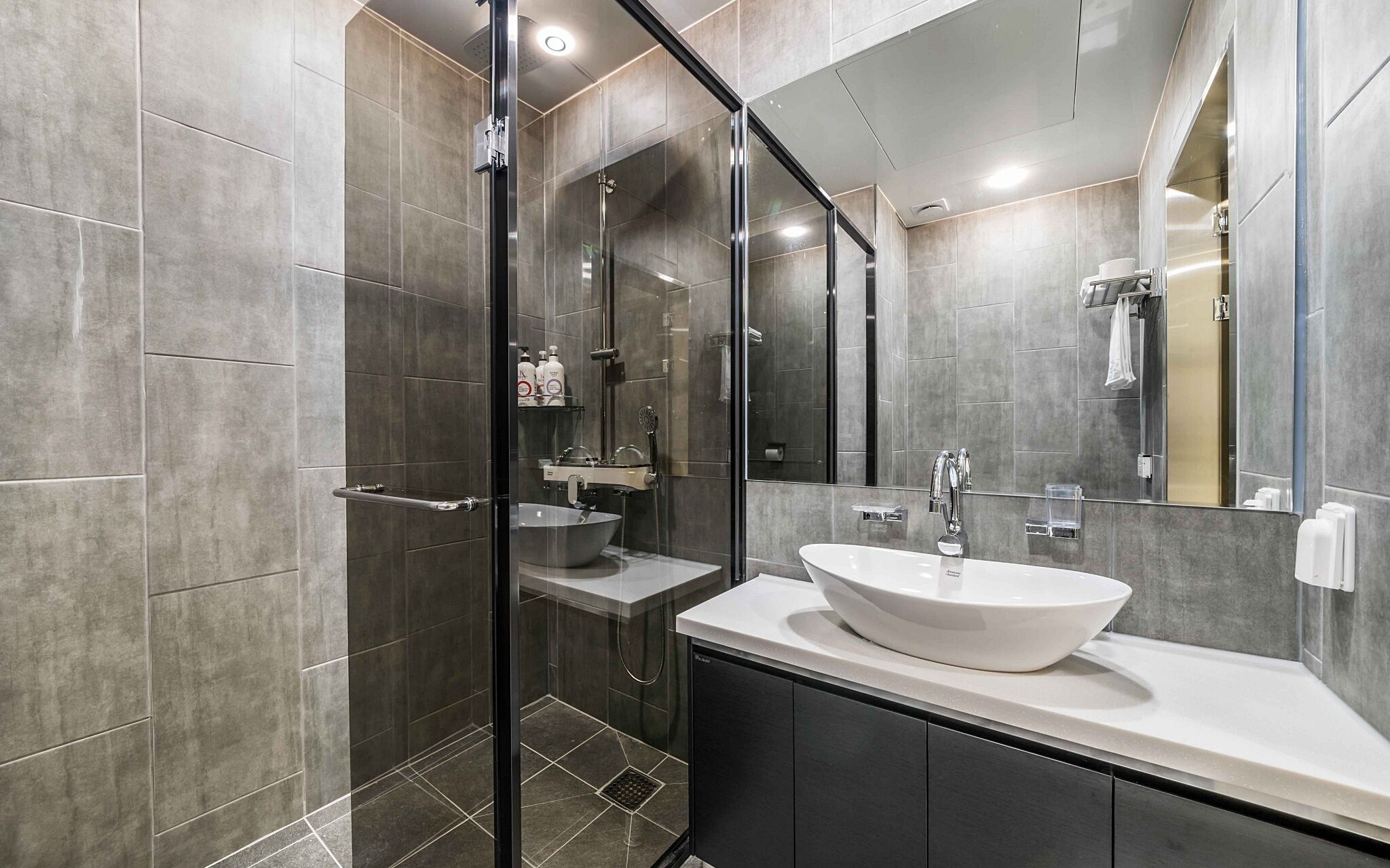 Suwon Homaesil Star Hotel