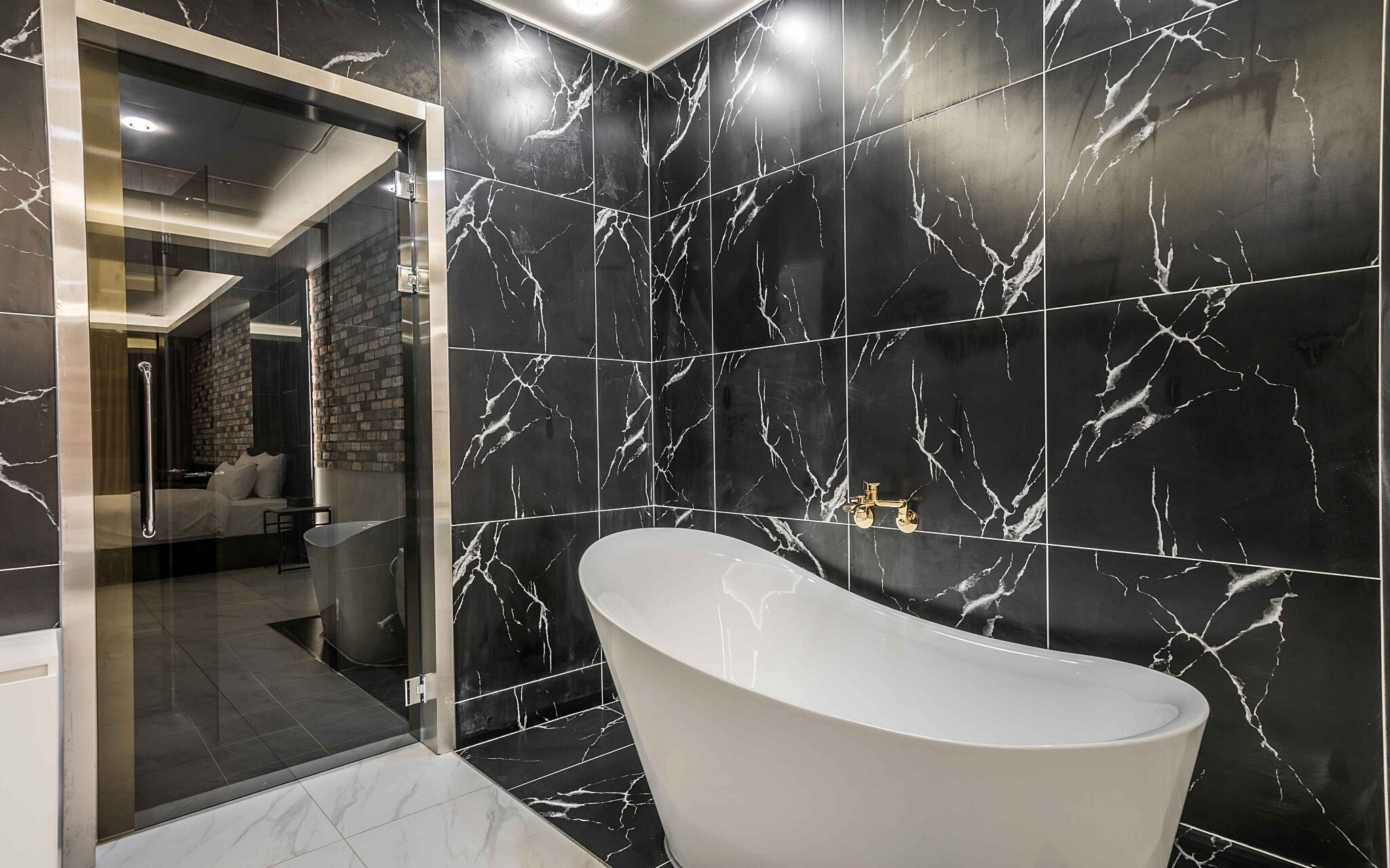Suwon Homaesil Star Hotel