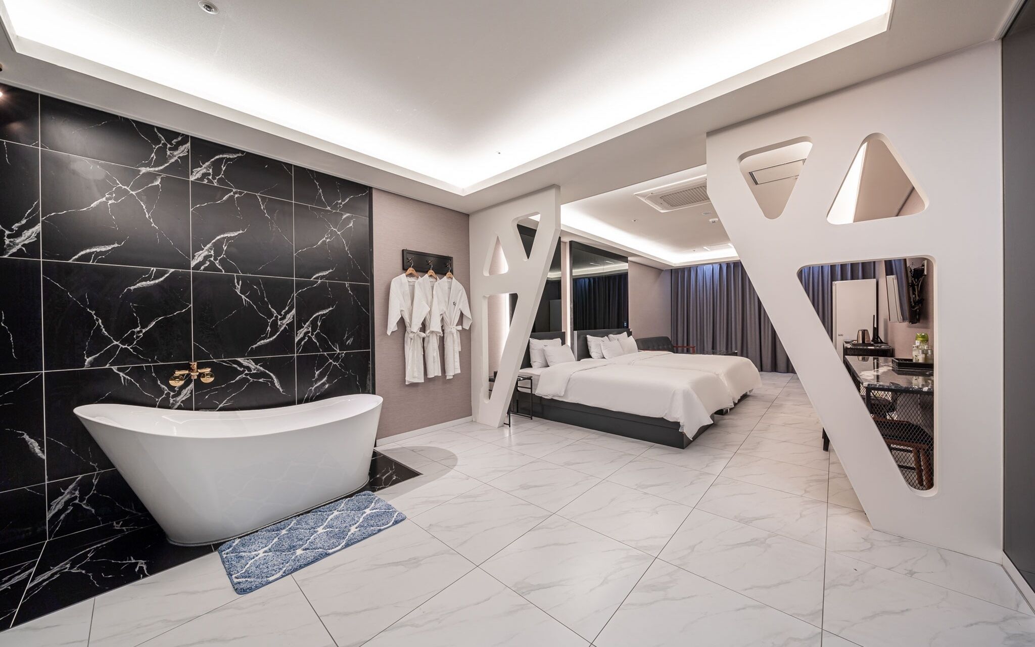 Suwon Homaesil Star Hotel