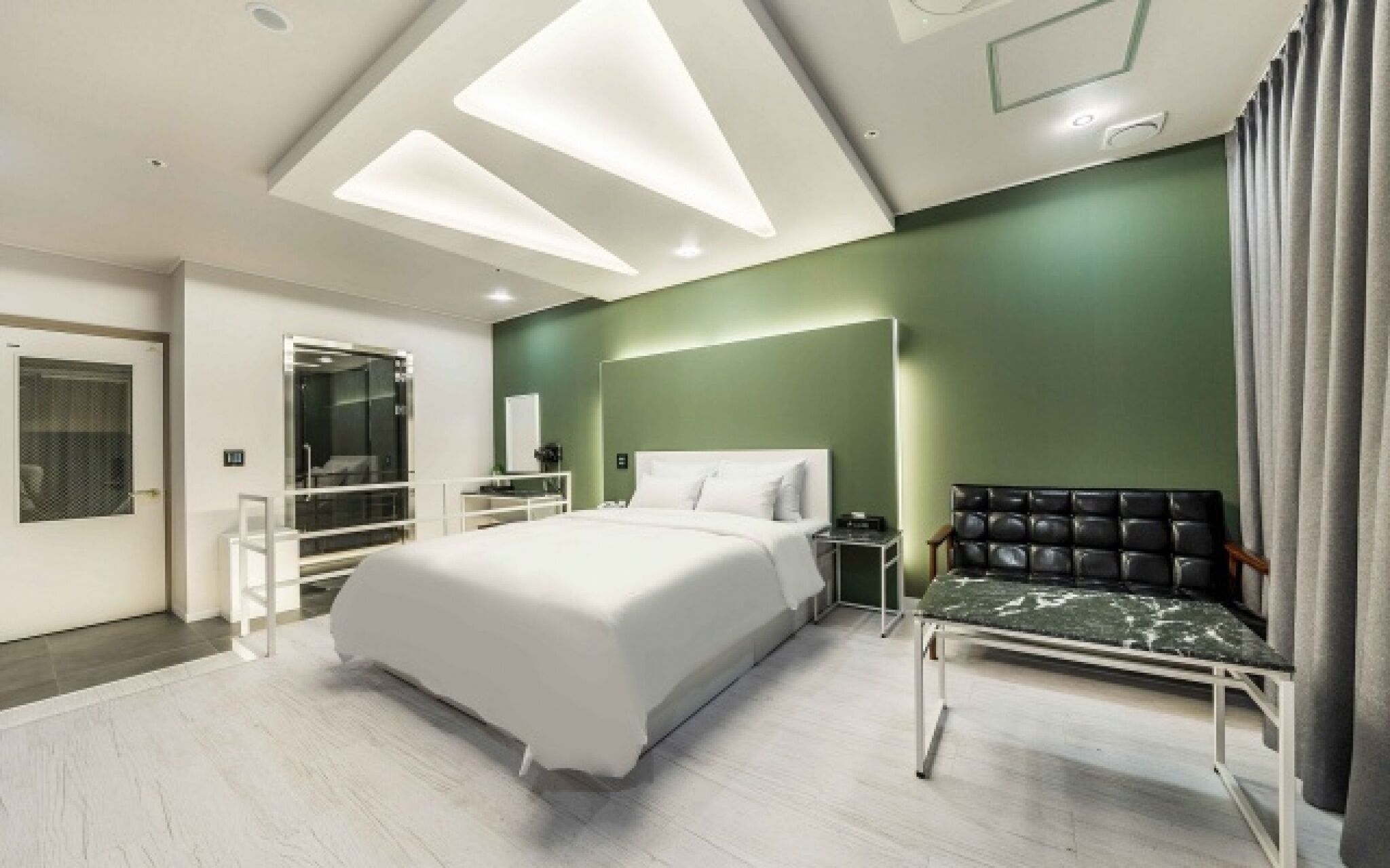 Suwon Homaesil Star Hotel