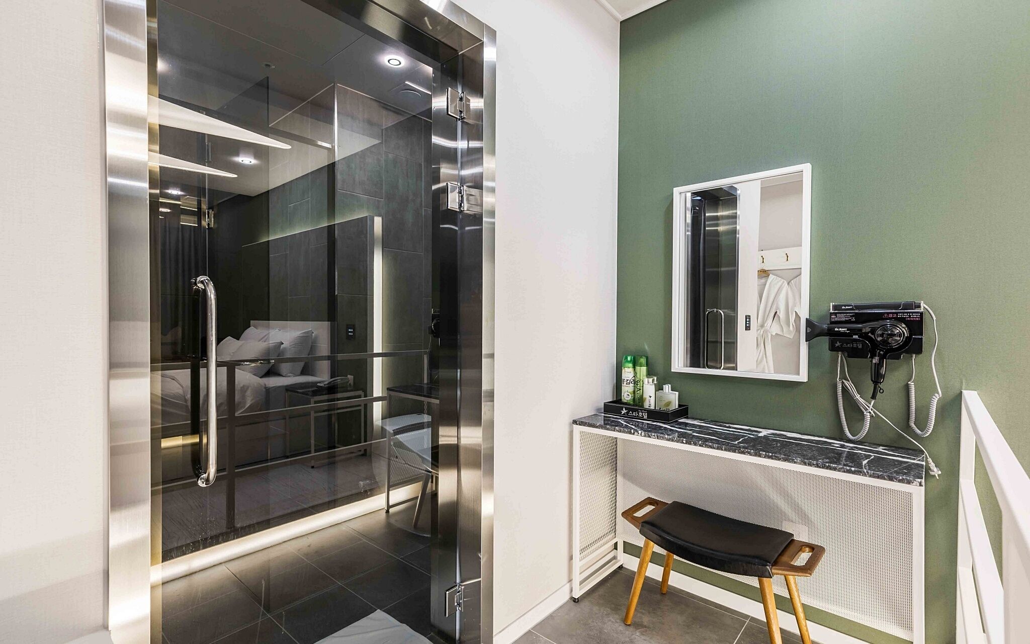 Suwon Homaesil Star Hotel