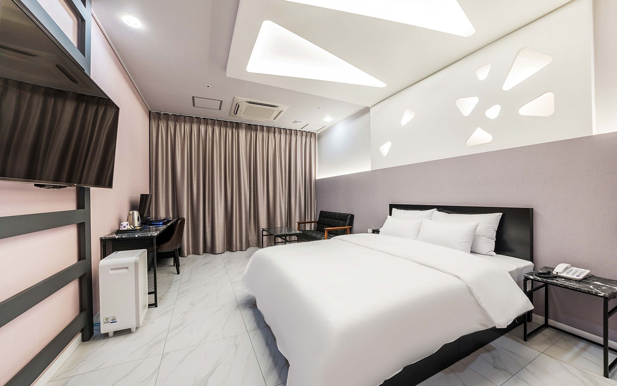 Suwon Homaesil Star Hotel