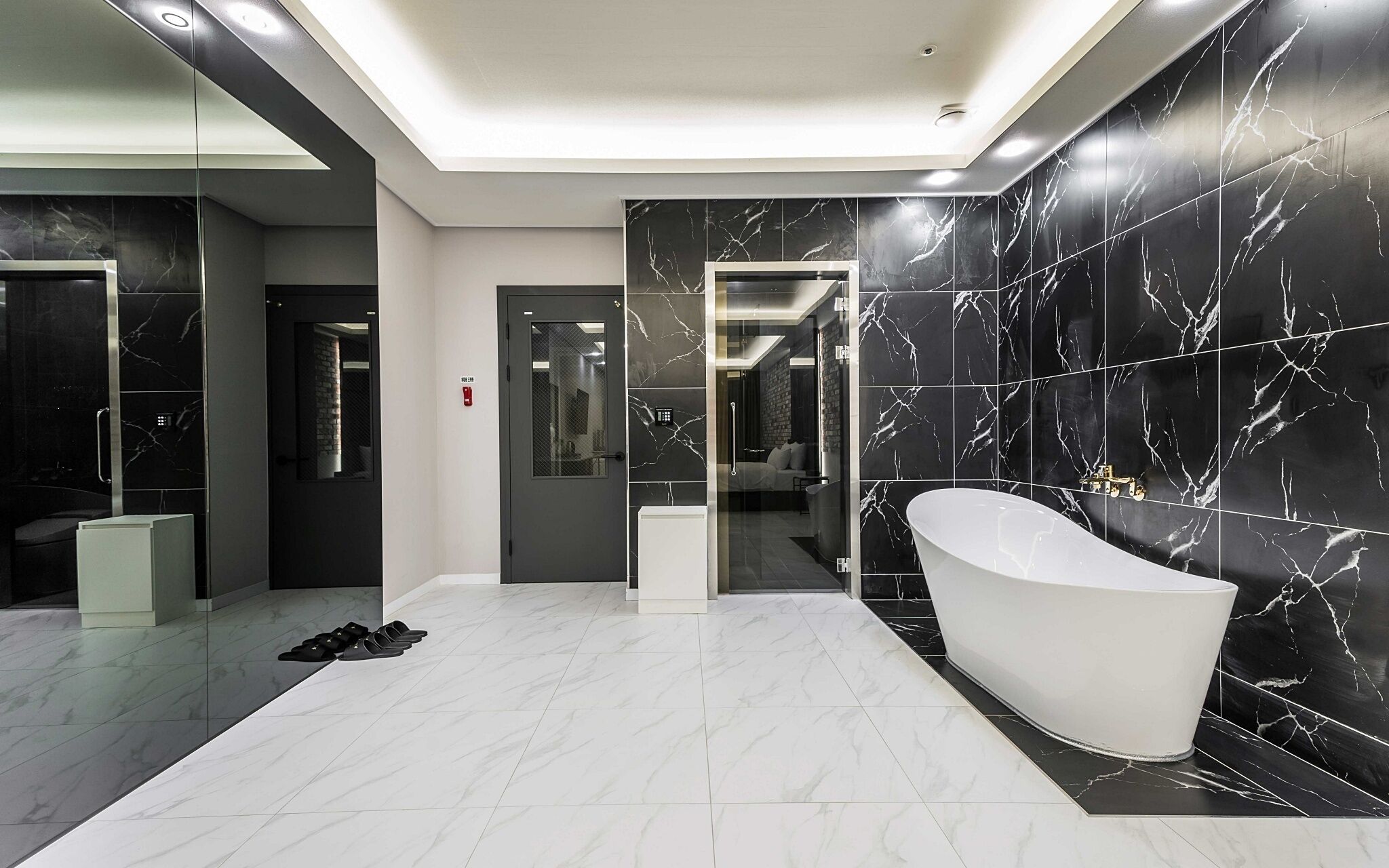 Suwon Homaesil Star Hotel