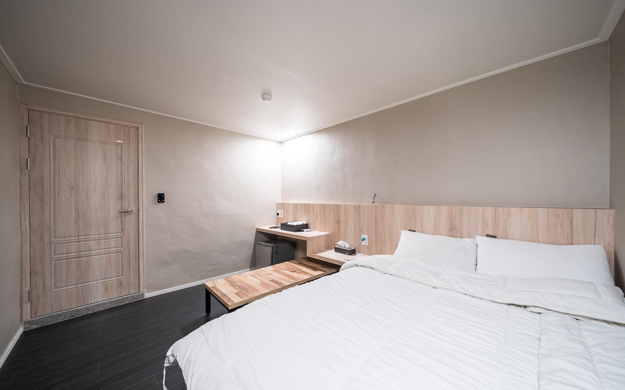 Suwon Movie Motel