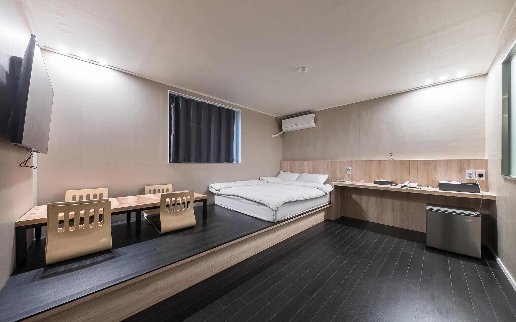 Suwon Movie Motel