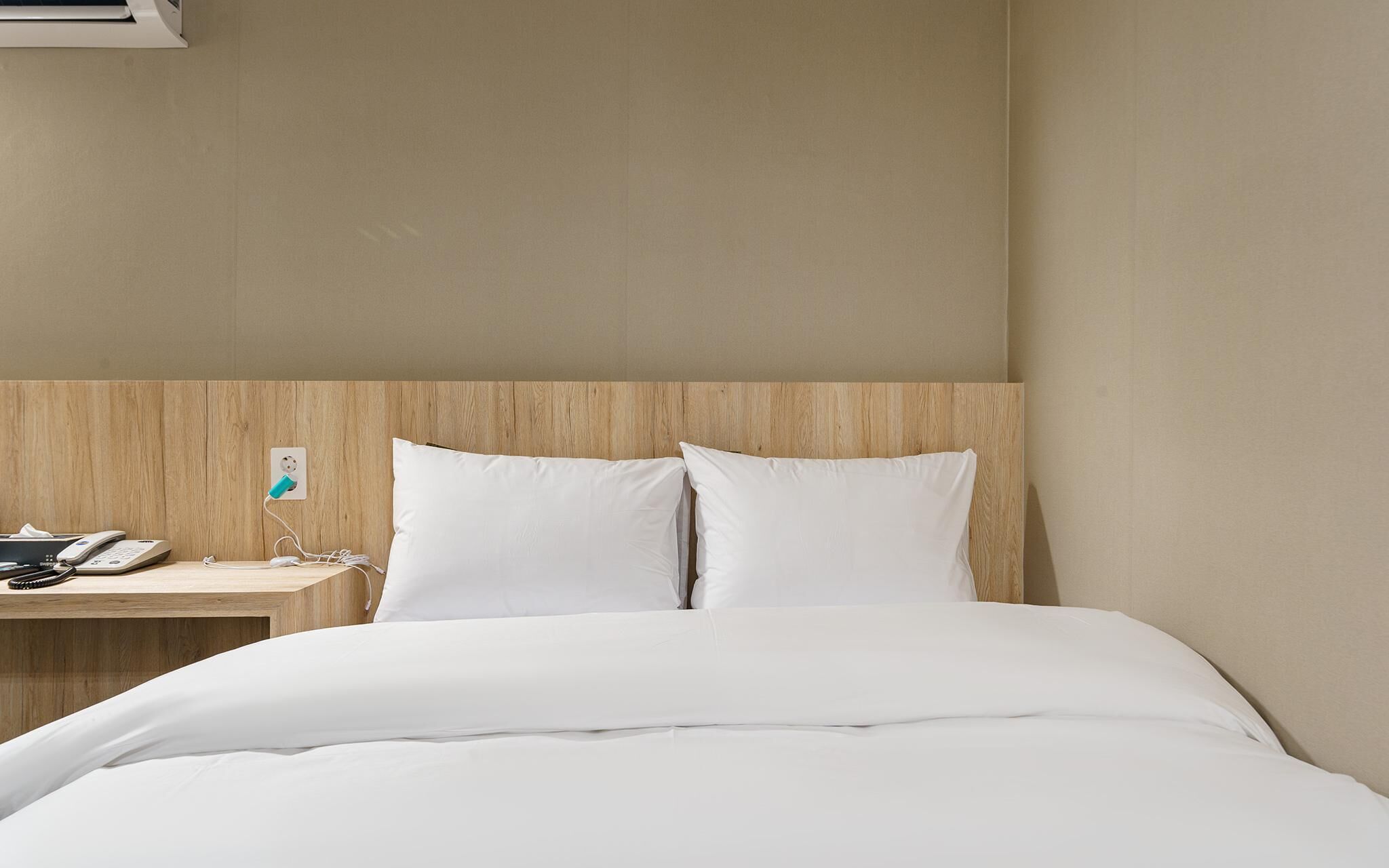 Suwon Movie Motel