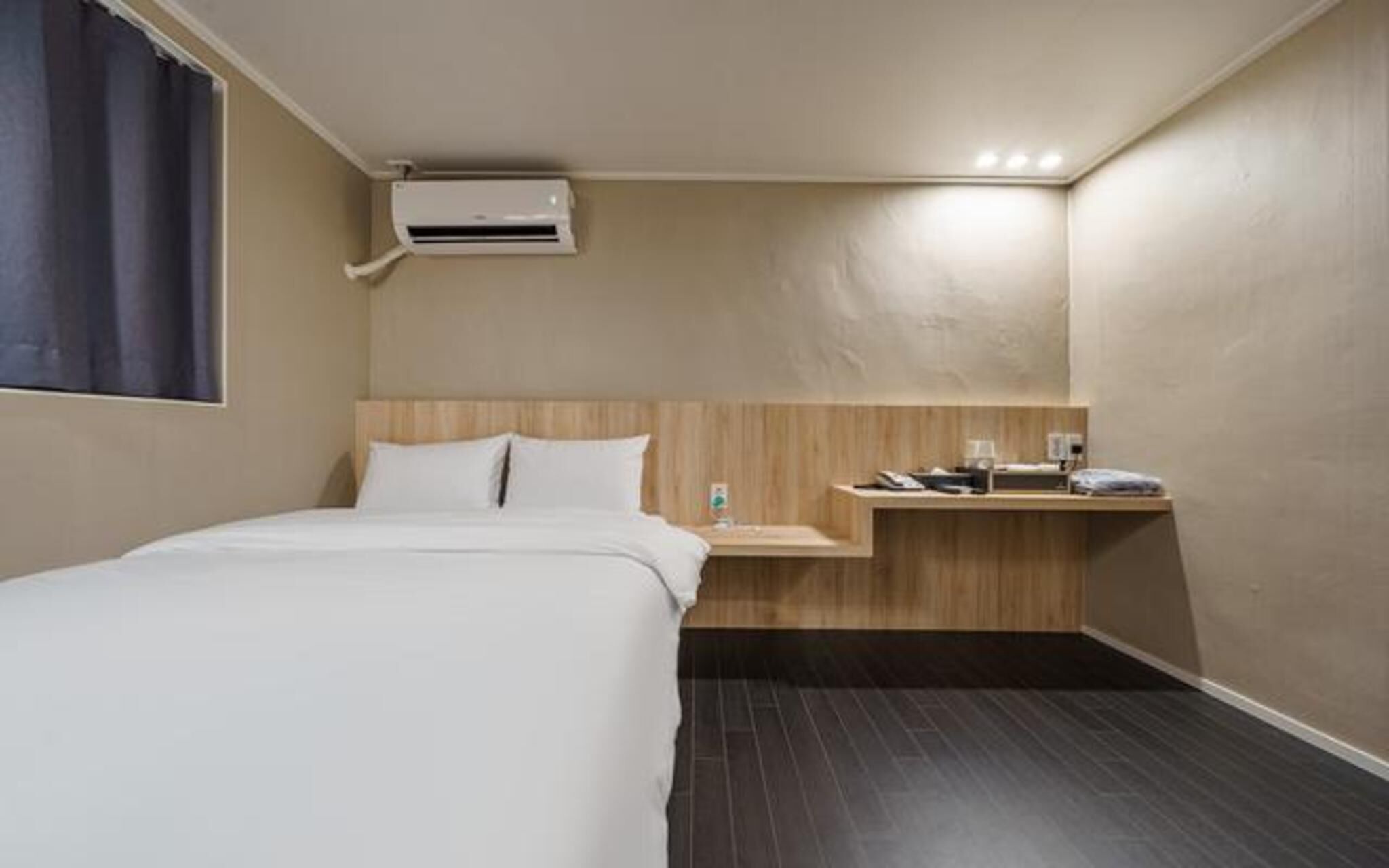 Suwon Movie Motel