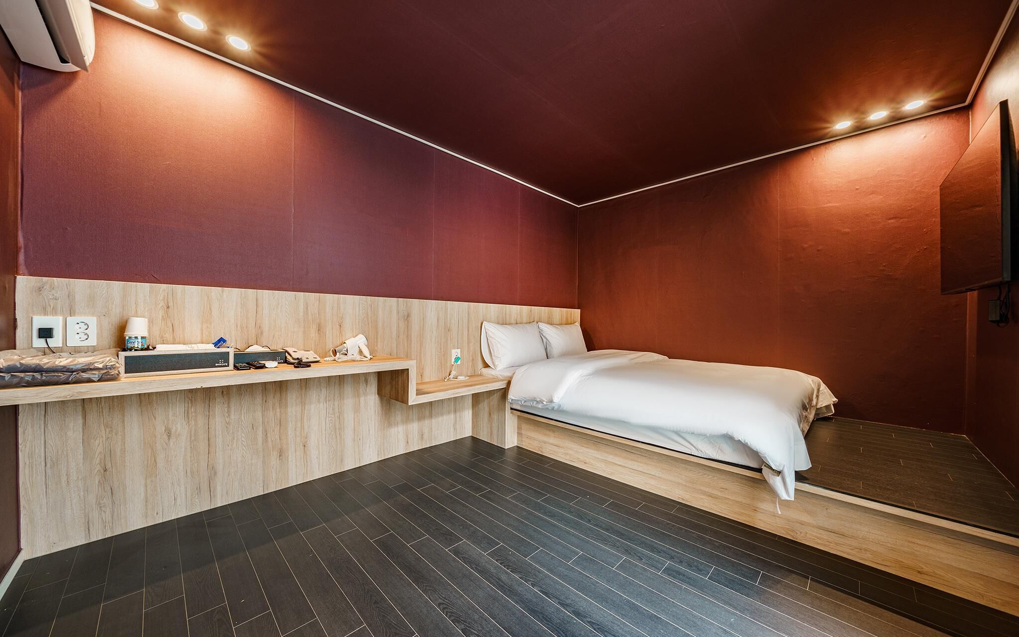 Suwon Movie Motel