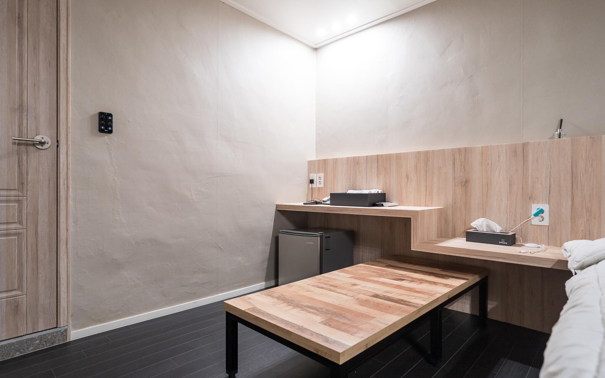Suwon Movie Motel