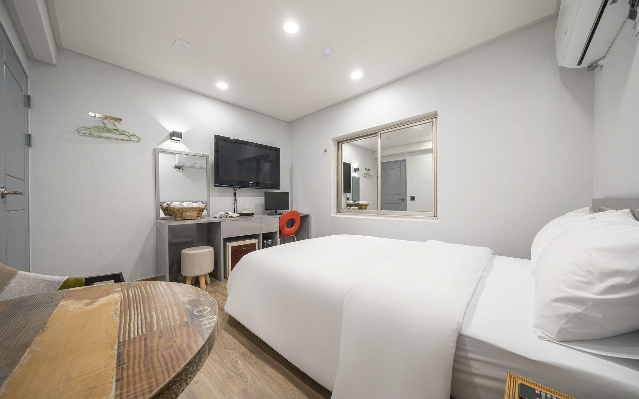 Suwon SR Hotel