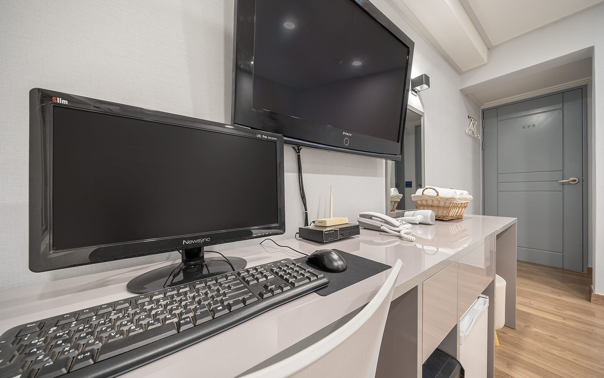 Suwon SR Hotel