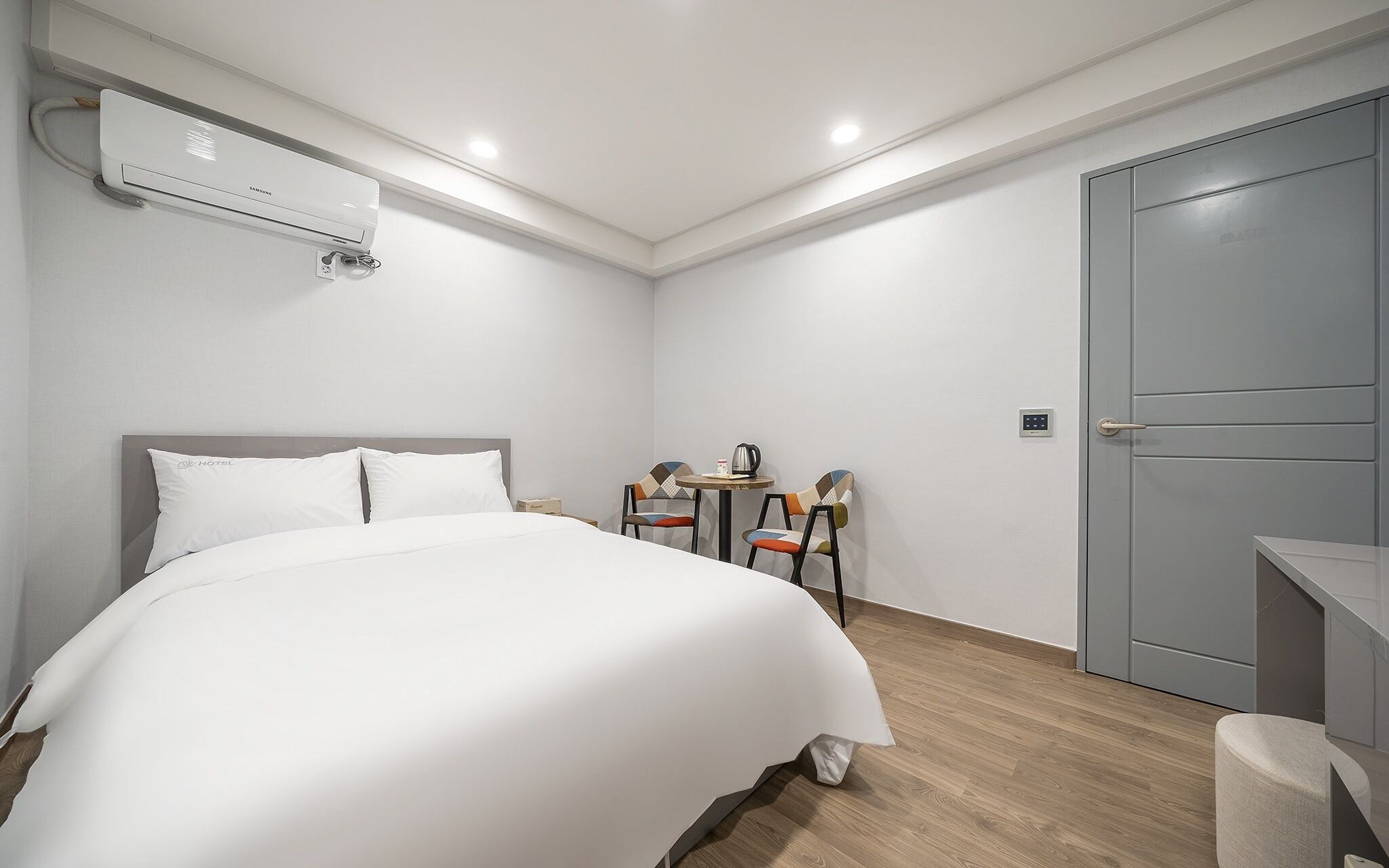 Suwon SR Hotel