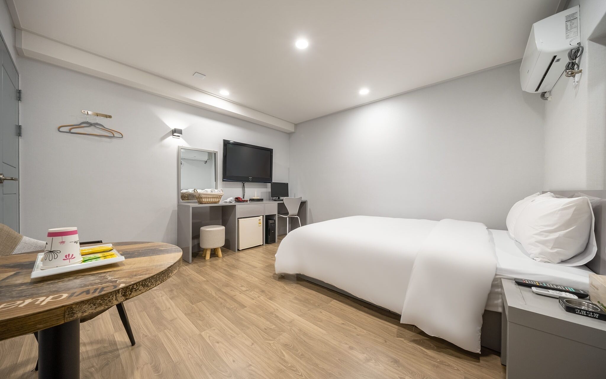 Suwon SR Hotel