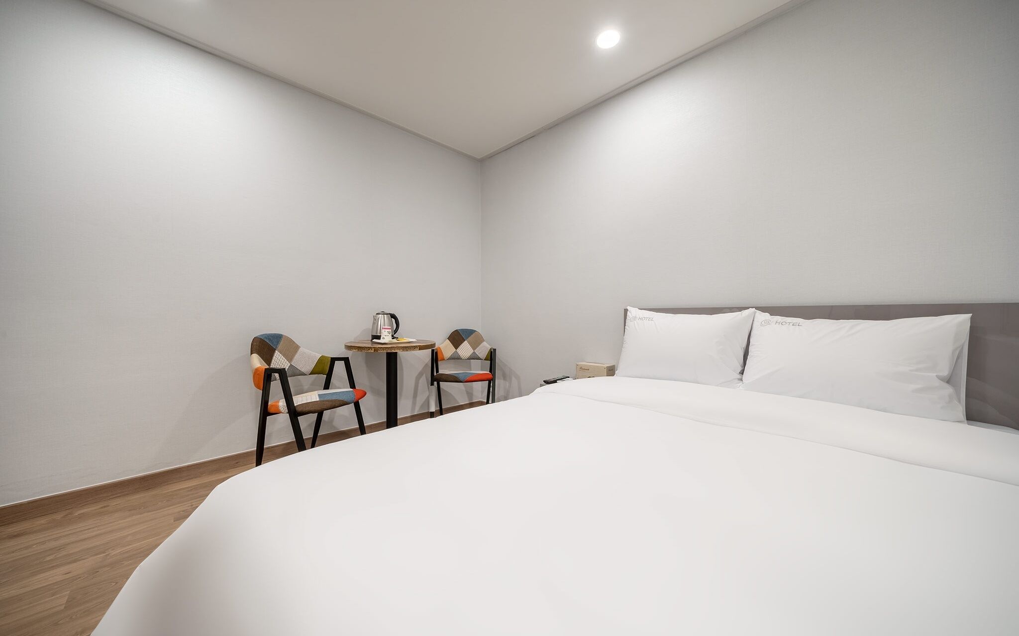 Suwon SR Hotel