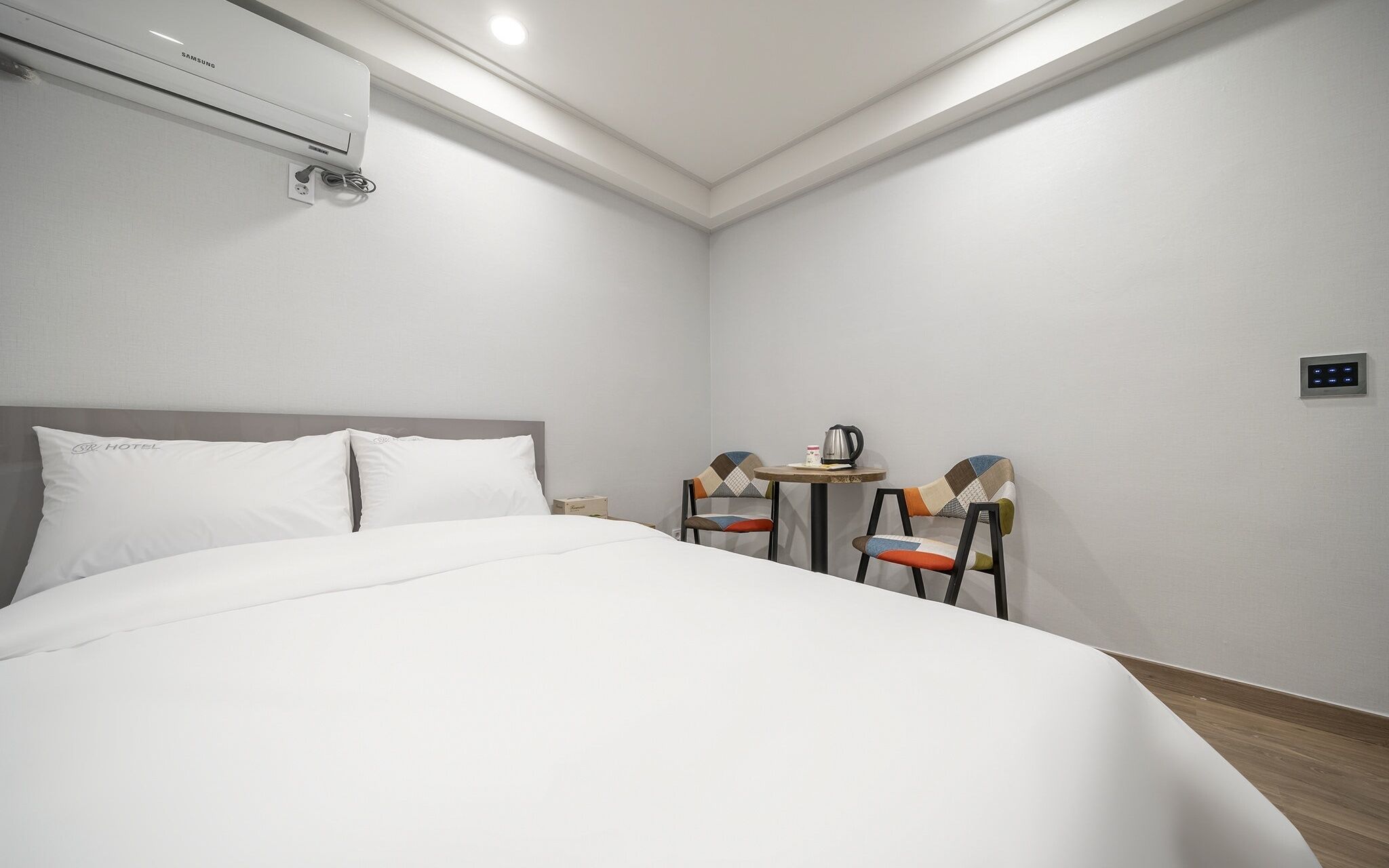 Suwon SR Hotel