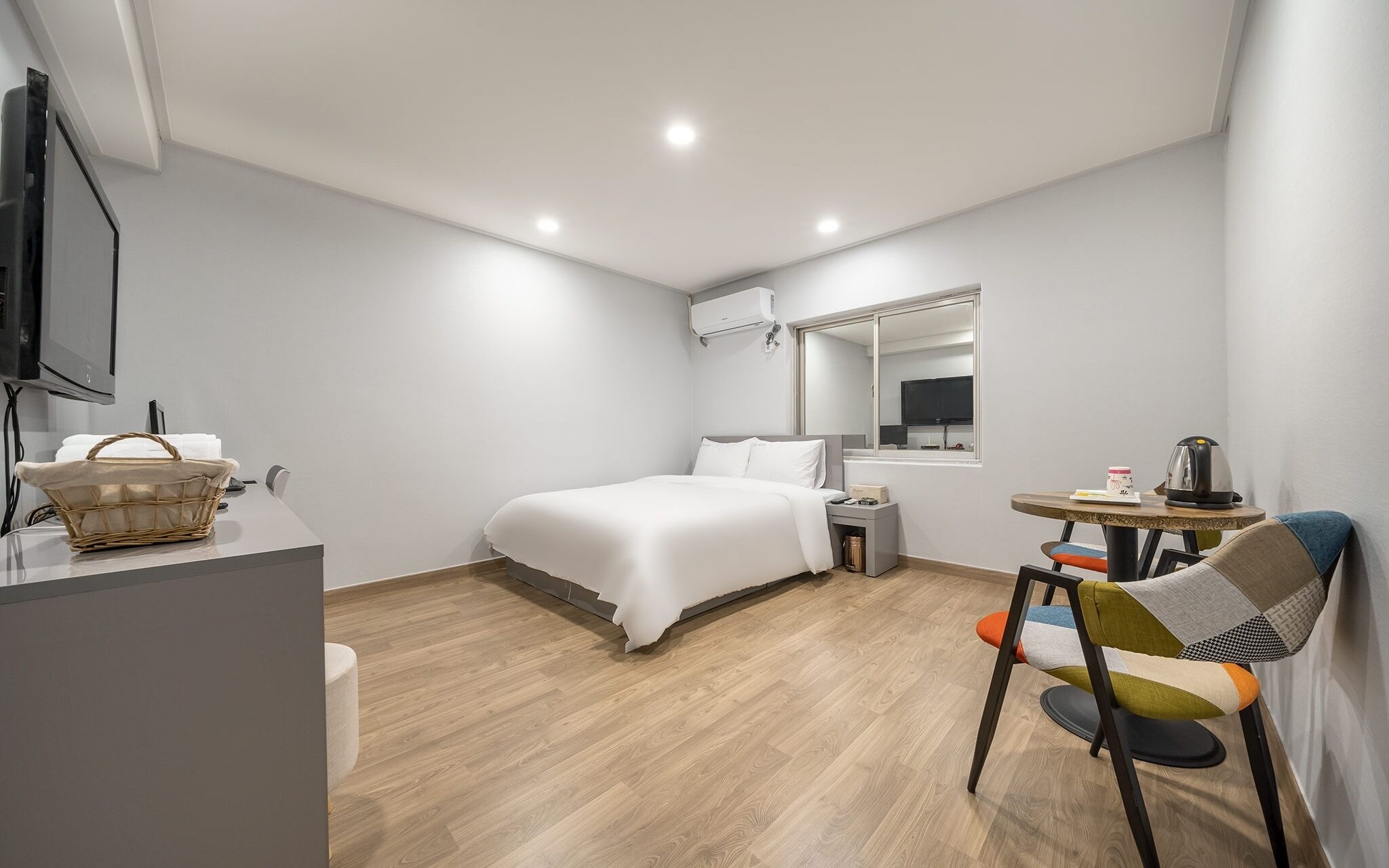 Suwon SR Hotel