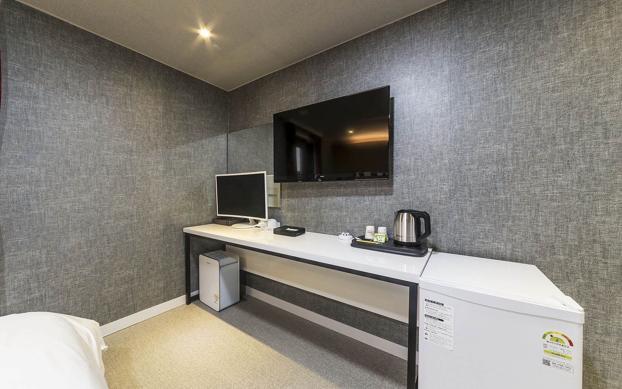 Suwon Station Biz Hotel