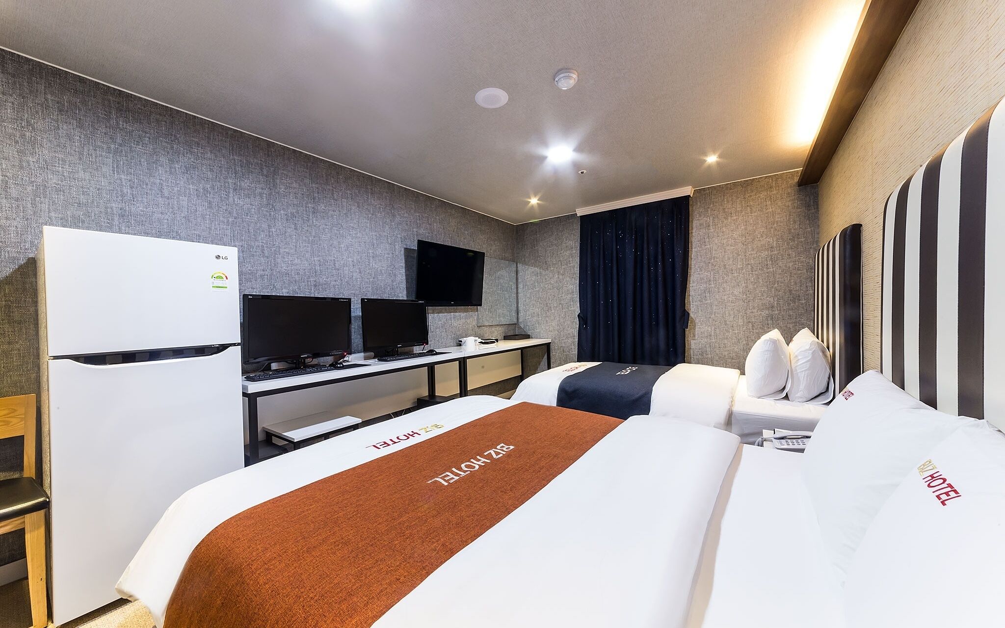 Suwon Station Biz Hotel